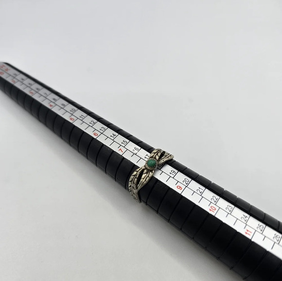 Silver Feather Ring Sterling Silver Green Turquoise Southwestern Ring Size 8 - Picture 4 of 4